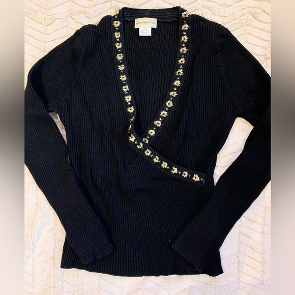 Laura Petites -Black long sleeve v-neck with delicate embroidered floral design - Picture 1 of 2